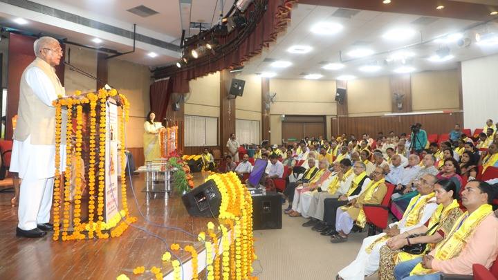 ज्योतिष ज्ञान की प्रासंगिकता और महत्ता से युवा पीढ़ी को परिचित कराए